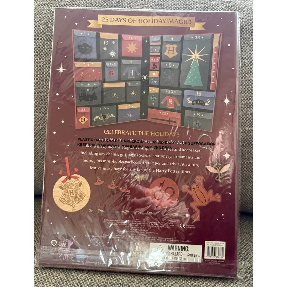Harry Potter Official Advent Calendar Hogwarts Seasonal Surprises - 25 Days NEW!